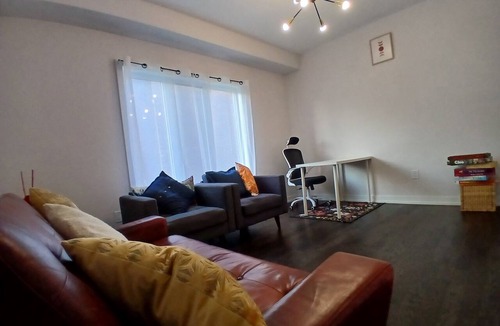 Simcoe House | Modern family home near Port Dover