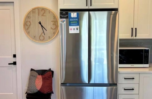Crawford House | Modern Family Retreat w/Pool, Near Beaches and Wineries