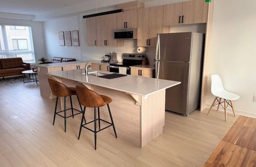 Ajax House | Modern Home Near Ajax GO | Easy Access to Toronto