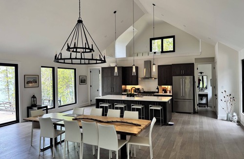 Big Bay Cottage | Modern Lake House directly on the shores of Georgian Bay!
