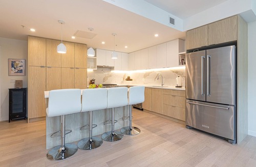 Cordova Bay Condo | Modern Living Across from the Beach