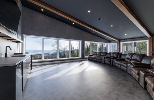 Baie-St-Paul Ski Chalet | Modernity and comfort in the heart of Charlevoix nature!