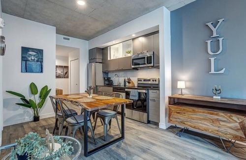 Quartier des Spectacles Apartment | Montreal - C Lofts Le Smith 2 Bedroom