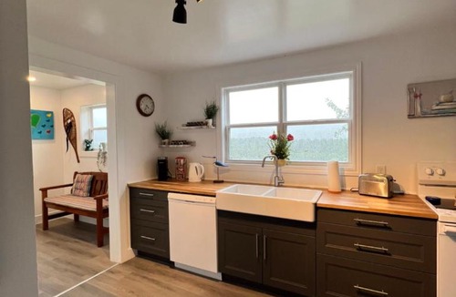Halifax County House | Moose River Cottage at Lindsay Lake Farms