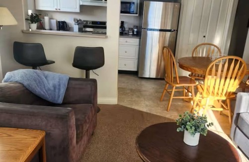 Campbell River Condo | Mount Washington’s Mountainside Lodge