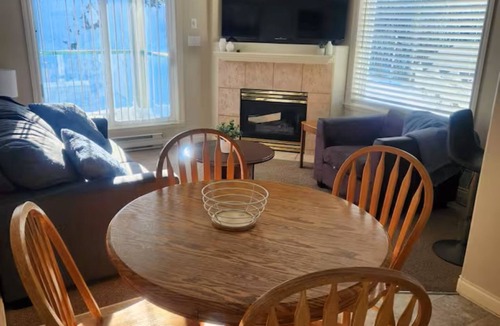 Campbell River Condo | Mount Washington’s Mountainside Lodge