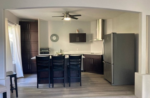 Maple Ridge House | Nature Heaven, One Bedroom Suite