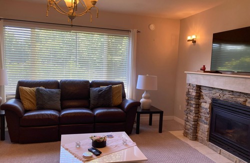 Maple Ridge House | Nature Heaven, One Bedroom Suite