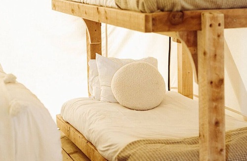 Alberni-Clayoquot Cabin | Nature retreat centre on Vargas Island