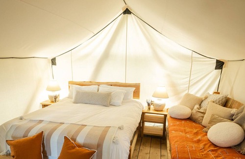Alberni-Clayoquot Cabin | Nature retreat centre on Vargas Island