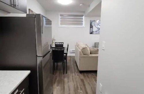 Saskatoon Apartment | Nestliz Cozy Retreat Guest Suite