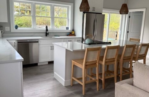 York Beach House | New 3 Bedroom with Private Pool & big yd walking distance downtown York Beach.