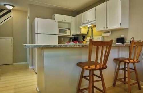 Panorama House | New Beds/AC/Pool & Hot Tub/Fireplace