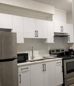 Northwest Edmonton Apartment | New Build 2025 comfy suite