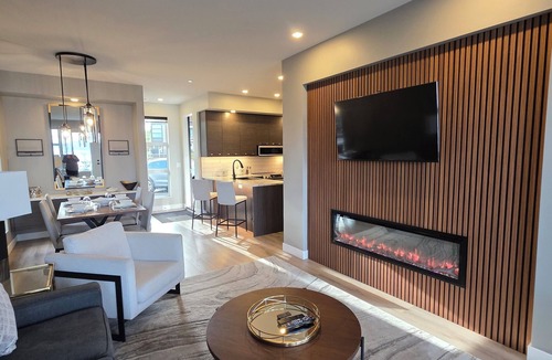 Regional District of Nanaimo House | NEW! On Sunrise Ridge Resort. Waterfront Executive Townhome. Sleeps 6.