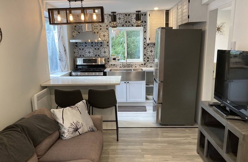 Fairfield Apartment | New Stunning suite in heart of Fairfield