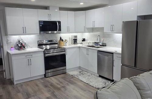Northeast Edmonton House | Newly Built Elegant and spacious 2BR suite, Hotel comfort and home convenience