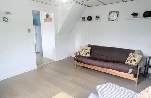 Old Orchard Beach Apartment | newly updated 1BD apartment 10 min to beach