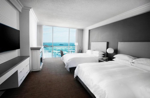 Fallsview Hotel | Niagara Falls Marriott on the Falls