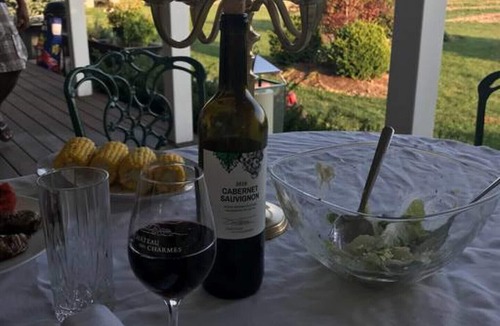 Virgil House | Niagara on the lake vineyard vacation home Lic# 013-2022