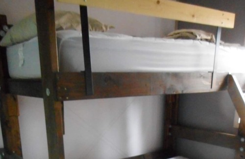 Whitehorse House | Nice Bunk Bed, walk to village center
