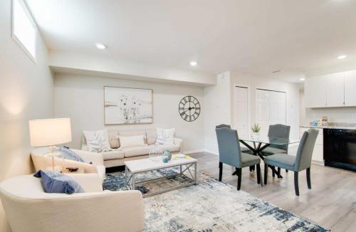 Whitehorse House | NN - The Zephyr B - Crestview 1-bed 1-bath