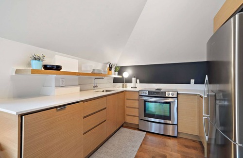 Old Montreal Apartment | Nomade MTL, Old MTL, Sublime & Spacious 3BD 2.5BA