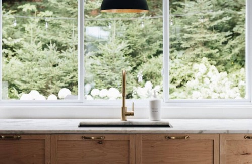 Val Morin Ski Chalet | Northern Maple Lodge: Luxurious Nordic Experience