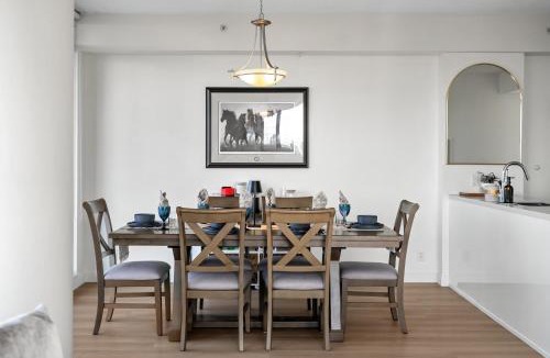 Connaught Apartment | Nuage 2 Bed 2 Bath 2 Balconies Parking