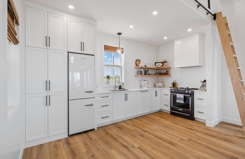 French River Cottage | Ocean Front Beach House With Access To Private Beach (License#2203401)