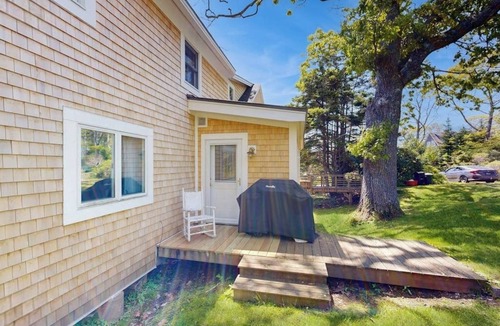 Ocean Point Cabin | Ocean Point Colony House- w/Sunroom & Sweeping Ocean Views, Dog-friendly