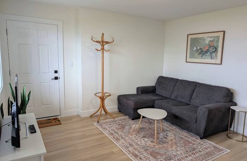 Regional District of Nanaimo House | Ocean View 2 Bedroom Ground Level In North Nanaimo