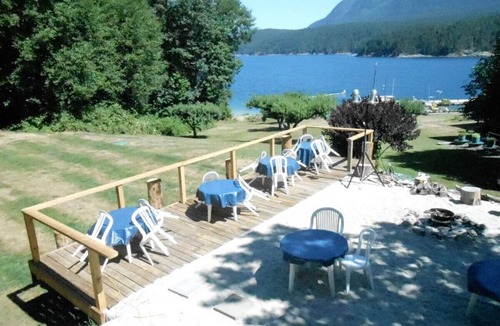 Powell River Cabin | Ocean View Cabins at The Laughing Oyster Restaurant