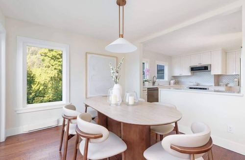 Vancouver House | Ocean View Luxury Retreat in West Vancouver