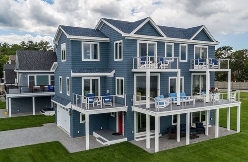 Southern Coast House | Oceanfront Beach House with Spectacular Panoramic Views