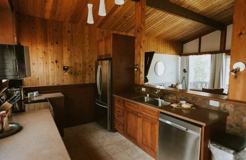 Calabogie Cottage | Off the Trail Cabin Nordic Thermal Cycle