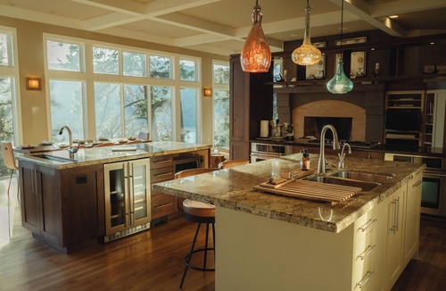 Wilden Bed & Breakfast | Okanagan Lake View Villa. Pool. Sauna. Cold Plunge