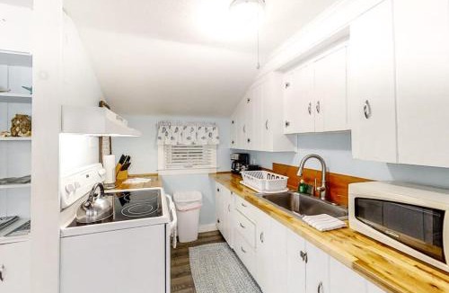 Old Orchard Beach House | Old Orchard Cottage