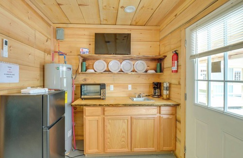 Wesley Apartment | On The Airline! Downeast Studio Near ATV Trails