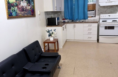 Gravenhurst Apartment | One bedroom apartment
