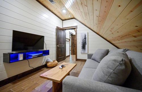 Broken Bow Villa | One S'More Memory