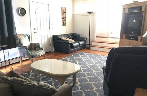Ocean Park House | ONLY 6 HOUSES AWAY FROM BEACH, SHORT WALK TO PIER.DISCOUNTED ALL OF AUGUST
