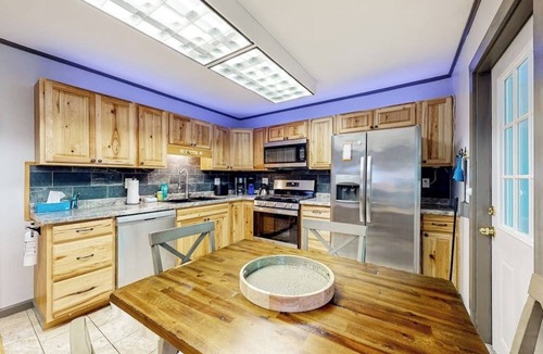 Gouldsboro House | Open layout Maine cottage with washer/dryer & grill - dog-friendly