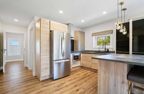 Montague House | Opulence Suite-luxury one-bedroom in hi-end neighborhood