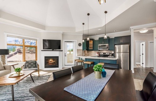 Canmore Condo | Panoramic Rockies. The Best of Canmore at Your Doorstep. Make Your Grand Escape.