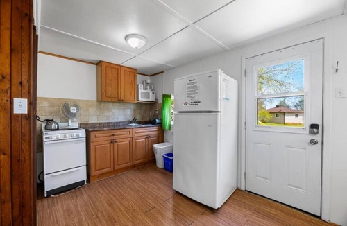 Otonabee-South Monaghan Cabin | Peaceful Family Escape