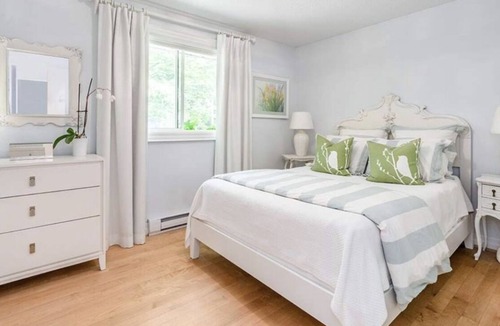 Lafontaine House | Peaceful French Chalet 10 min from Thunder Beach Georgian Bay