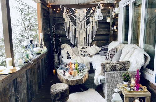 Saint-Raymond Ski Chalet | Peaceful Hot tub, outstanding terrace, lake & Outdoor Adventures with family