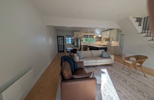 Anne's Land House | Peaceful New Glasgow Farmhouse, near Golf Courses & Beaches