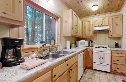 Kents Hill Cabin | Peaceful Parker Pond Cabin | Cozy Fire Pit, Bunkhouse & Lake Front Access